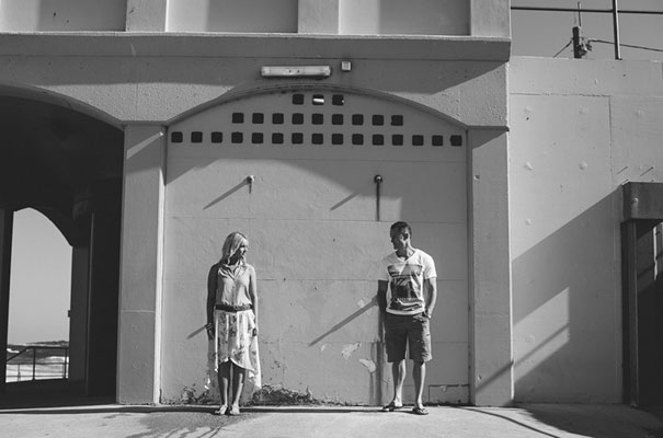 3Photographer-wedding-scott-surplice-beach-Woonoona-south-coast-wedding-pink-blue2