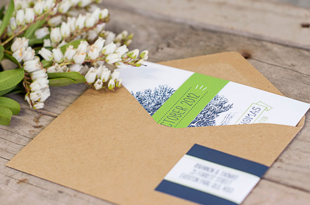 Daisy__Jack_tree-wedding-invitation-navy-green-country4