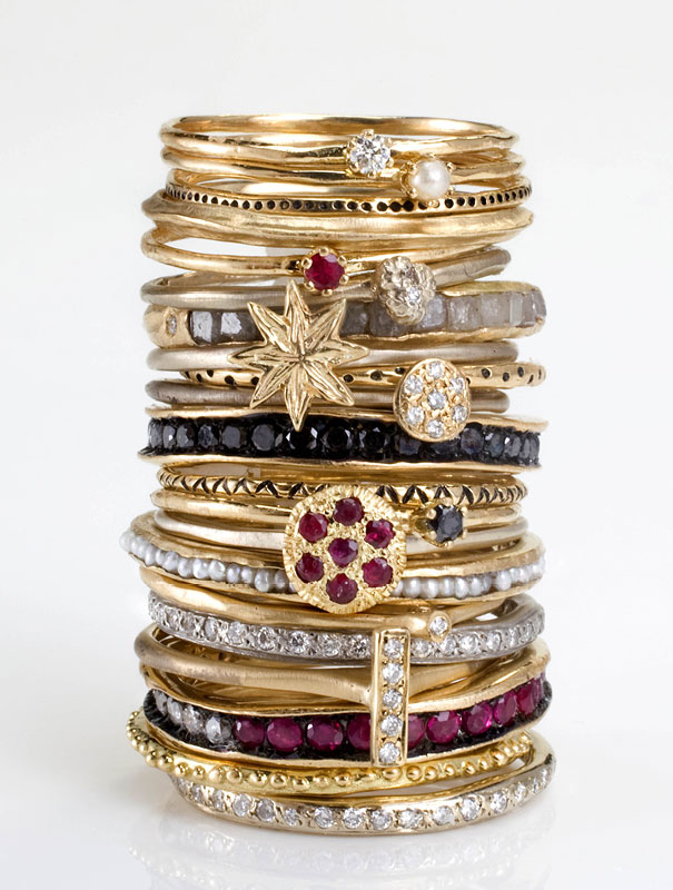 Satomi-jewellery-different-cool-awesome-engagement-ring