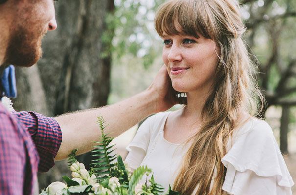 Perth-wedding-awesome-cool-West-Australian-vintage-backyard-reception-inspiration-rustic-bride23