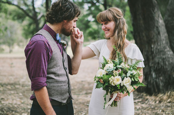 Perth-wedding-awesome-cool-West-Australian-vintage-backyard-reception-inspiration-rustic-bride24