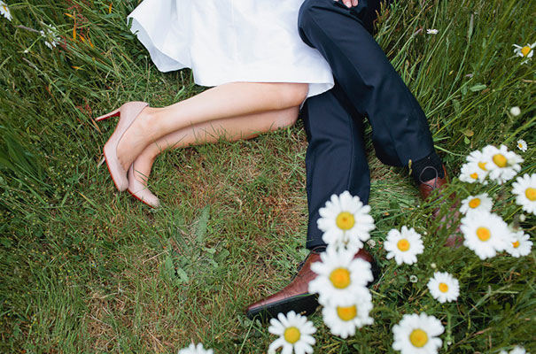 its-beautiful-here-jess-evan-wedding-country-15