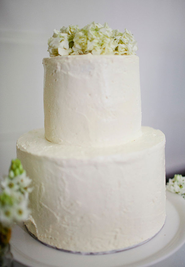 its-beautiful-here-jess-evan-wedding-country-17