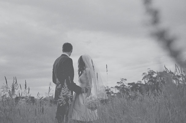 its-beautiful-here-jess-evan-wedding-country-9