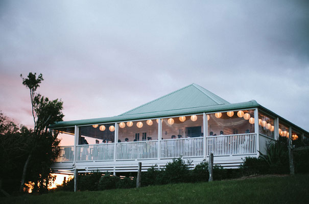 byron-bay-wedding-hinterland-floral-crown-amazing-feather-and-stone-photography32