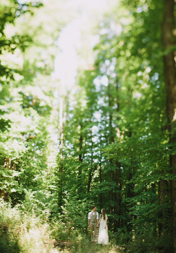 MAIN-bush-wedding-sydney-white-DIY-creek-river-country