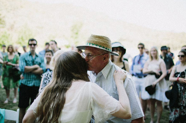 tim-coulson=photographer-bush-wedding-sydney-amazing-creek-river-country44