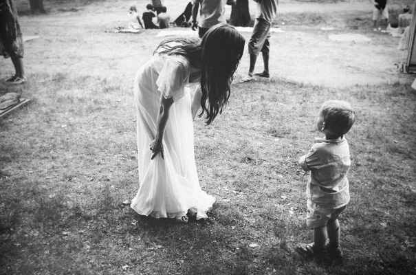 tim-coulson=photographer-bush-wedding-sydney-amazing-creek-river-country56