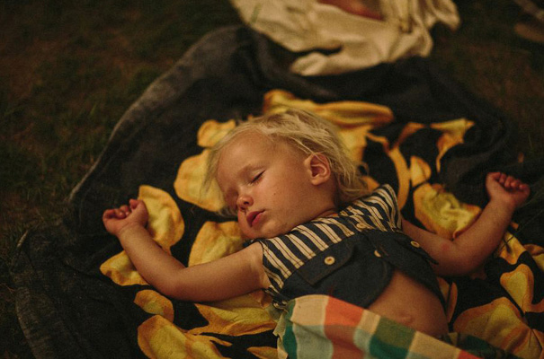 tim-coulson=photographer-bush-wedding-sydney-amazing-creek-river-country64