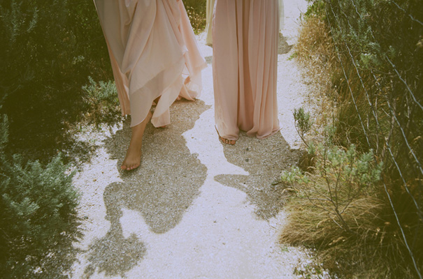 barwon-heads-wedding-photographer-great-ocean-road-bride-reception-inspiration-bush-coast14