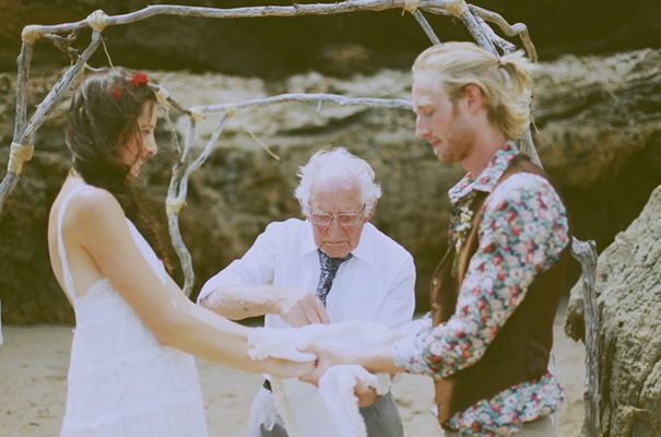 barwon-heads-wedding-photographer-great-ocean-road-bride-reception-inspiration-bush-coast23