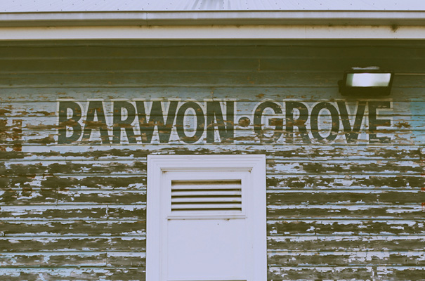 barwon-heads-wedding-photographer-great-ocean-road-bride-reception-inspiration-bush-coast3