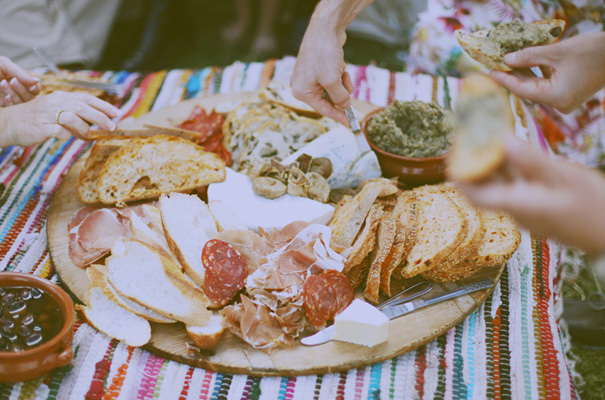 barwon-heads-wedding-photographer-great-ocean-road-bride-reception-inspiration-bush-coast51