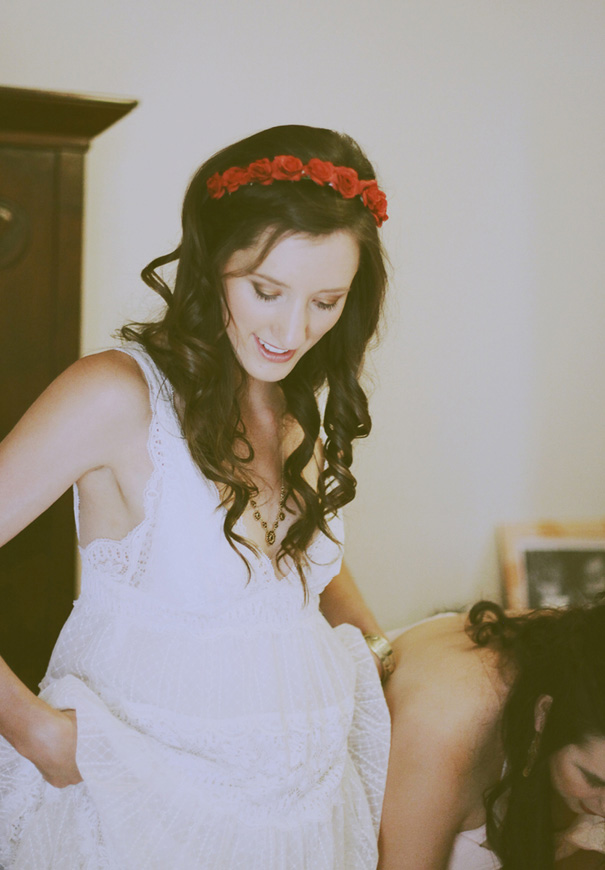 jessica-tremp-barwon-heads-wedding-photographer-great-ocean-road-bride-reception-inspiration-bush-coast