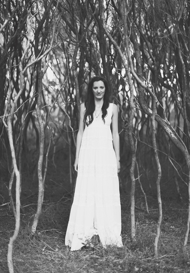 jessica-tremp-barwon-heads-wedding-photographer-great-ocean-road-bride-reception-inspiration-bush-coast4