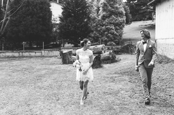 photographer-lara-hotz-country-wedding-inspiration-lace-lover-wedding-dress-bridal-gown-braids-hair-flowers-bowtie25