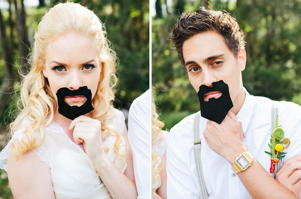 cute-DIY-bunting-wedding-barn-winery-qld-julian-beattie-retro-vintage-bride29