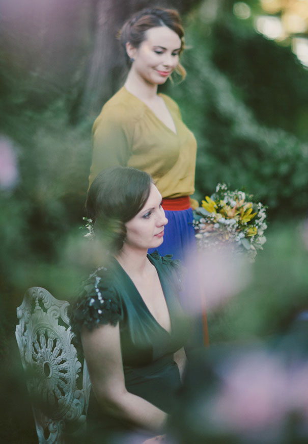 black-wedding-dress-sequins-backyard-outdoor-elegant-garden-bride-inspiration