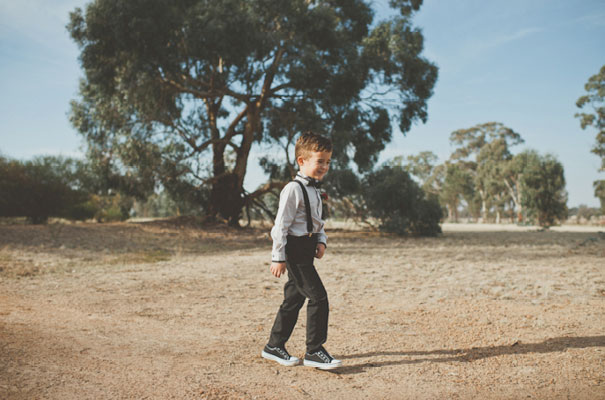 loz-shock-tee-pee-country-wedding-DIY-rock-n-roll-bride28