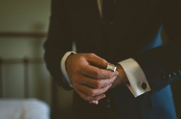 loz-shock-tee-pee-country-wedding-DIY-rock-n-roll-bride9