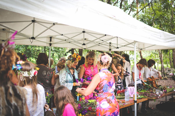 rock-n-roll-bride-hippy-boho-wedding-forest-creek-flower-inspiration17