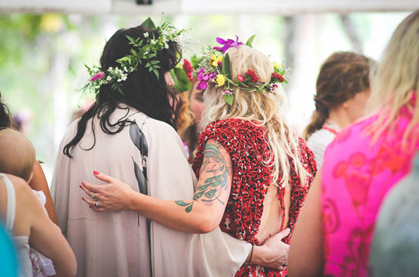 rock-n-roll-bride-hippy-boho-wedding-forest-creek-flower-inspiration19
