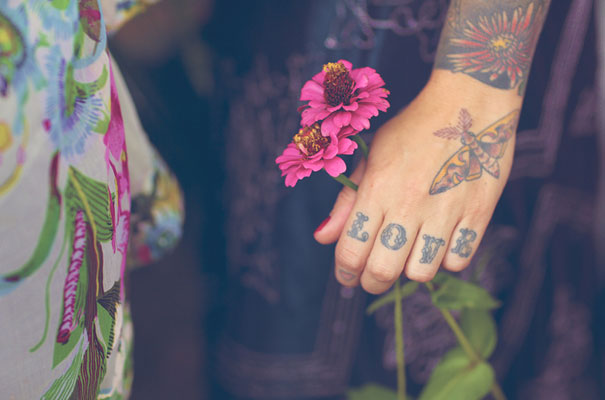 rock-n-roll-bride-hippy-boho-wedding-forest-creek-flower-inspiration21