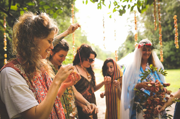 rock-n-roll-bride-hippy-boho-wedding-forest-creek-flower-inspiration3