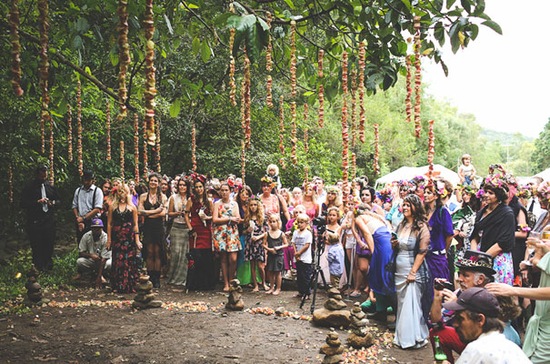 rock-n-roll-bride-hippy-boho-wedding-forest-creek-flower-inspiration39