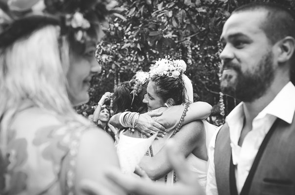 rock-n-roll-bride-hippy-boho-wedding-forest-creek-flower-inspiration51