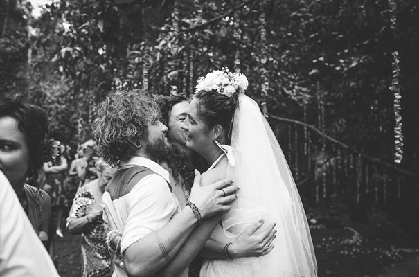rock-n-roll-bride-hippy-boho-wedding-forest-creek-flower-inspiration52