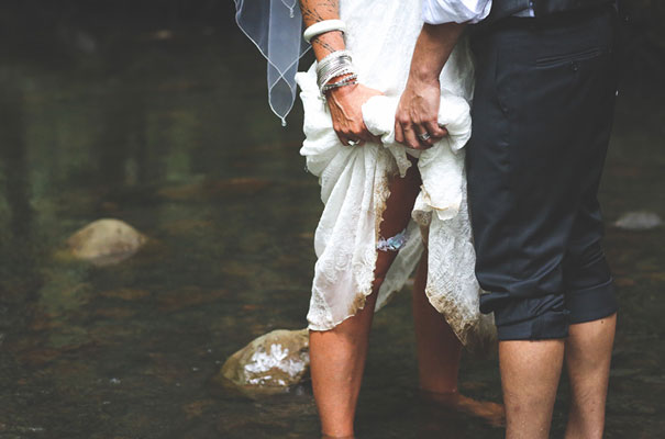 rock-n-roll-bride-hippy-boho-wedding-forest-creek-flower-inspiration57