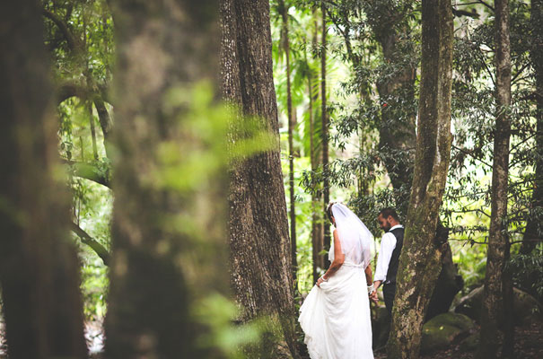 rock-n-roll-bride-hippy-boho-wedding-forest-creek-flower-inspiration59