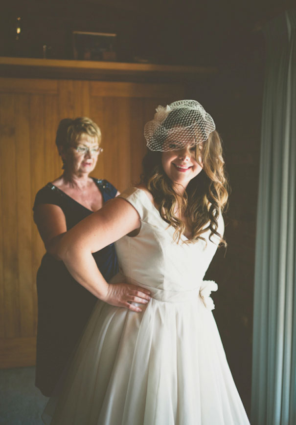 tee-pee-country-wedding-DIY-rock-n-roll-bride3