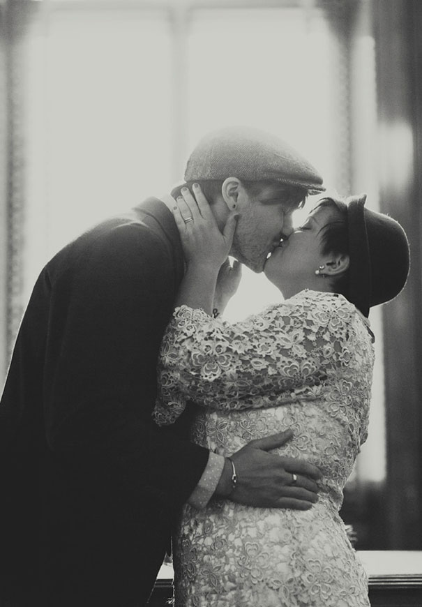 VIC-eric-ronald-best-wedding-photographer-melbourne-urban-city-lace-vintage-retro-1920s-inspiration2