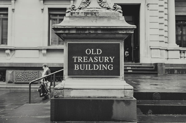 eric-ronald-best-wedding-photographer-melbourne-urban-city-lace-vintage-retro-1920s-inspiration25