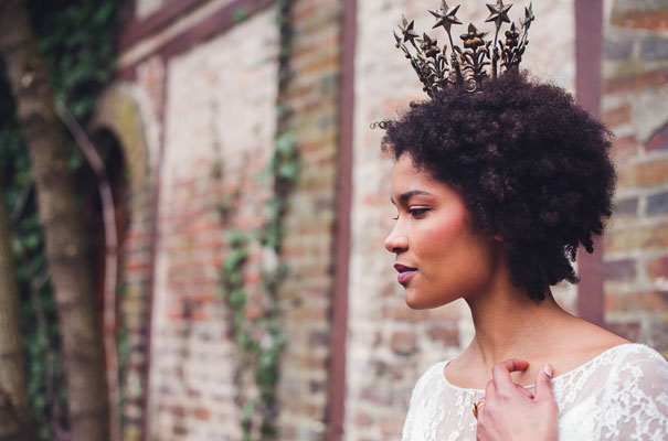 boho-bride-succulents-wedding-greenery-cakes-styling-inspiration-marion12