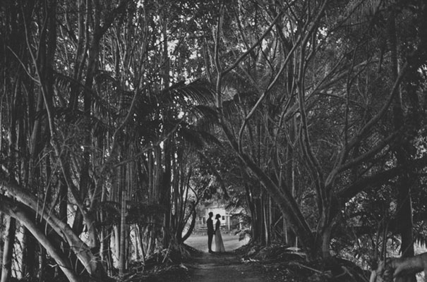 boomerang-farm-country-wedding-queensland-kombi-DIY-barn-Luke-Going46