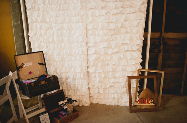 boomerang-farm-country-wedding-queensland-kombi-DIY-barn-Luke-Going52