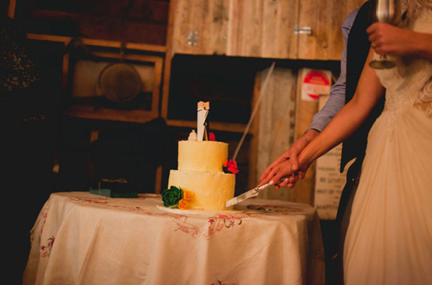 boomerang-farm-country-wedding-queensland-kombi-DIY-barn-Luke-Going59