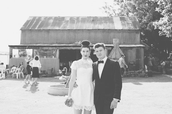 driftwood-shed-country-wedding-rock-n-roll-bride22