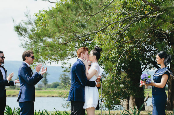 driftwood-shed-country-wedding-rock-n-roll-bride8