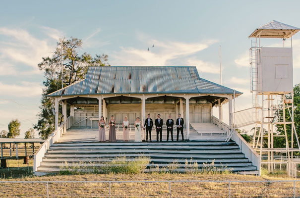 outback-australian-wedding-bush-country-glam-tent-styling18
