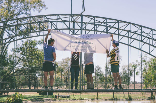 outback-australian-wedding-bush-country-glam-tent-styling6