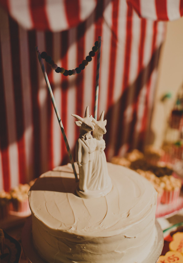 retro-wedding-carnival-circus-theme-rock-n-roll-bride25