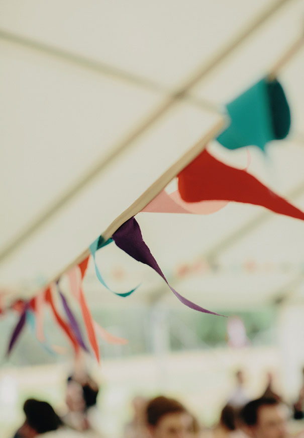 WA-samm-blake-rock-n-roll-bride-green-bright-country-wedding-DIY33