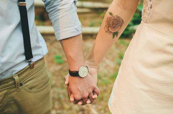 mitch-pohl-wedding-photographer-australia-outback-bush-engagement-bridal-hair-braid10