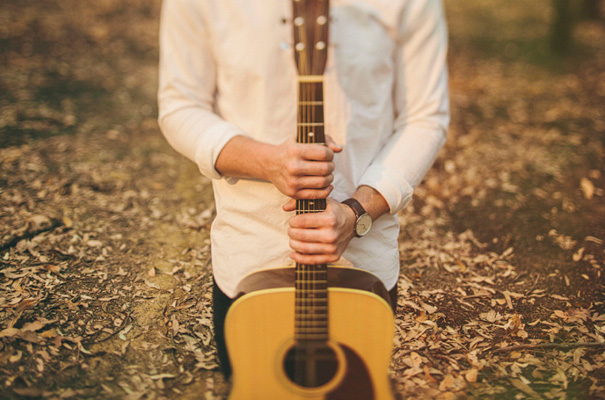 mitch-pohl-wedding-photographer-australia-outback-bush-engagement-bridal-hair-braid23
