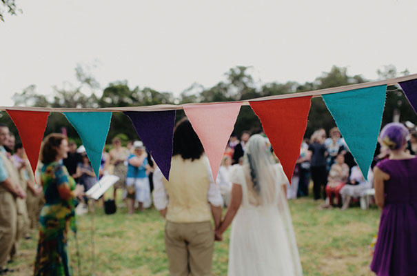 samm-blake-rock-n-roll-bride-green-bright-country-wedding-DIY23