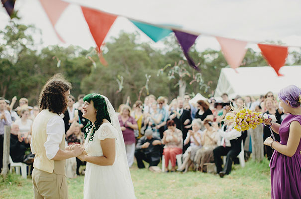 samm-blake-rock-n-roll-bride-green-bright-country-wedding-DIY25